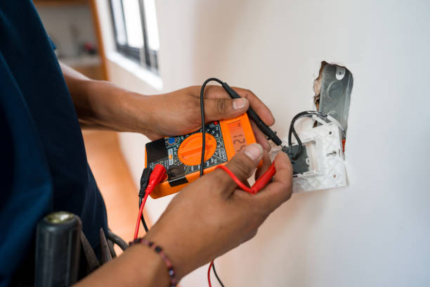 Best Licensed Electrician  in Pembroke Pines, FL
